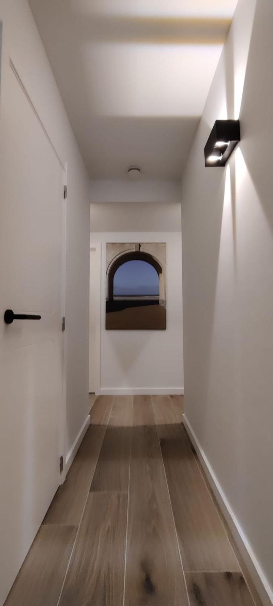Luxueus, Ruim Appartement Op 350M Van Het Strand Ostend Luaran gambar